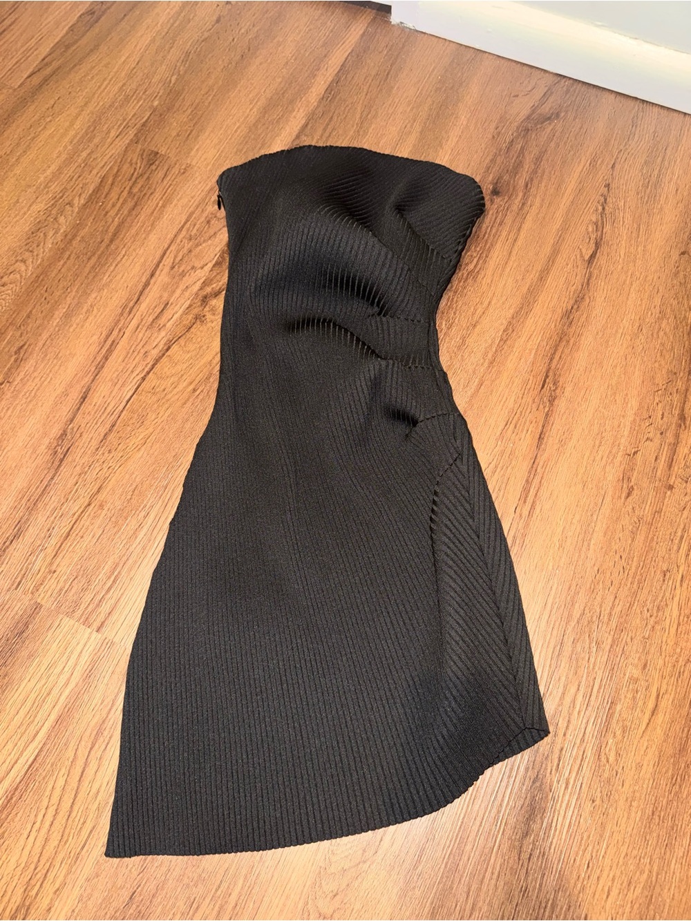 NBD Revolve Leslie Mini Dress NWT - Picture 5 of 9